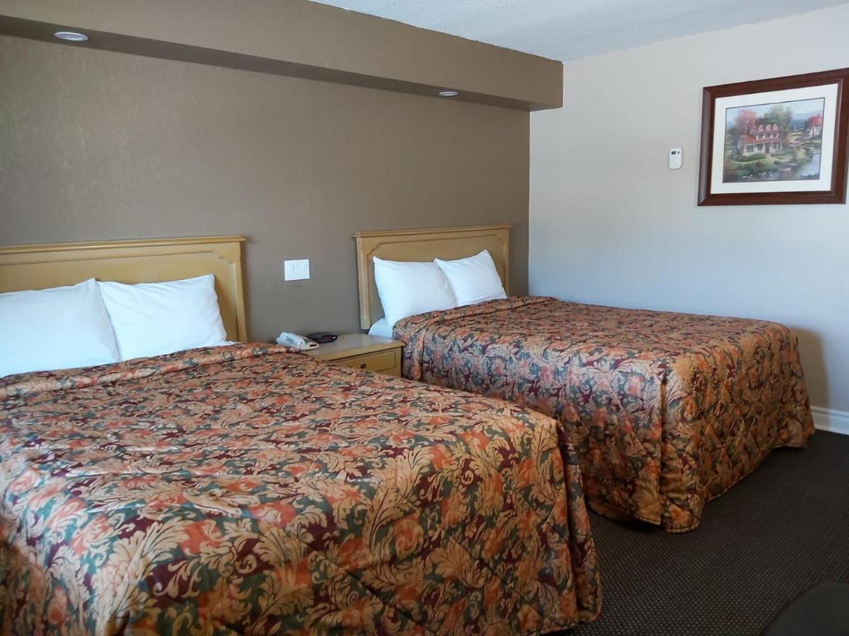 Arnprior Motor Inn エクステリア 写真