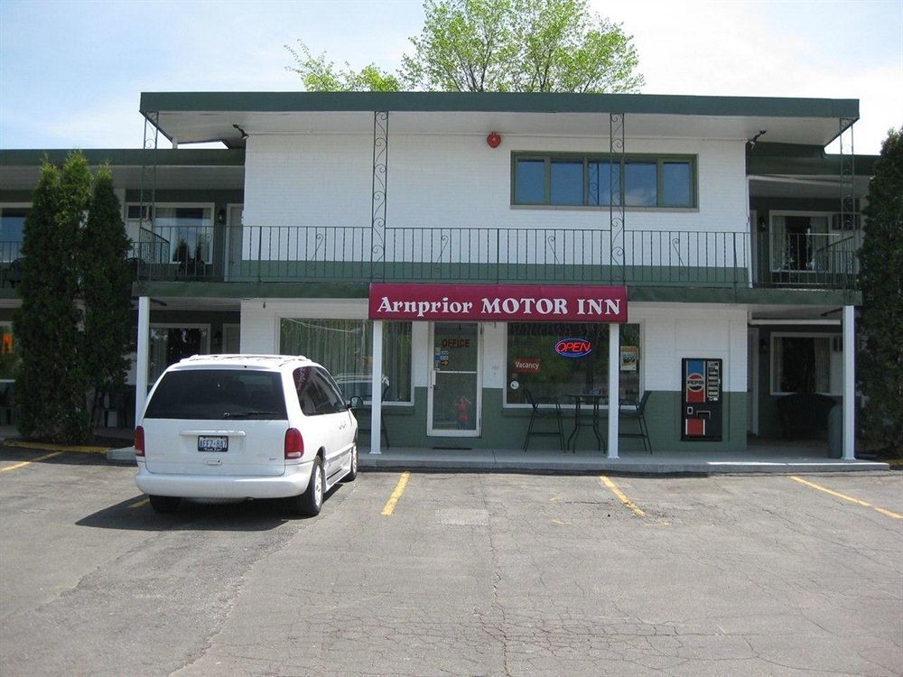 Arnprior Motor Inn エクステリア 写真